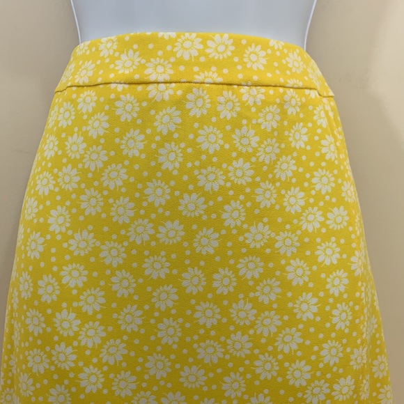 C EST 1946 Daisy Floral Ruffle Hem Skirt Sz 14/16 - Picture 2 of 8